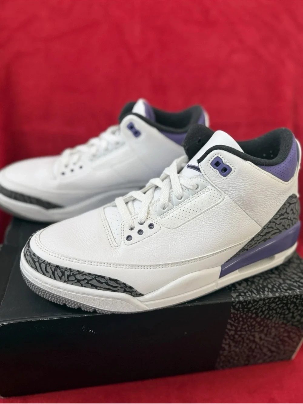Jordan Men9s White Purple Athletic Shoes